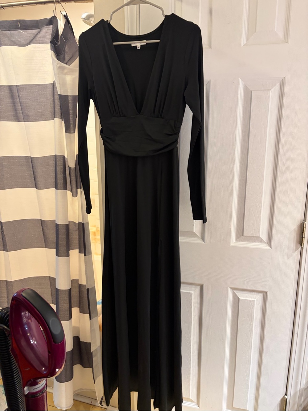 Baltic Born Arianna Black Maxi DressThigh Slit‎ medium - Picture 2 of 5